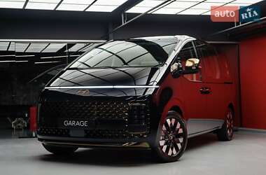 Минивэн Hyundai Staria 2025 в 