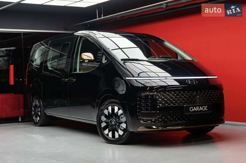 Минивэн Hyundai Staria 2025 в Киеве