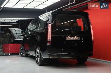 Минивэн Hyundai Staria 2025 в 