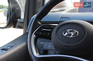 Мінівен Hyundai Staria 2023 в 