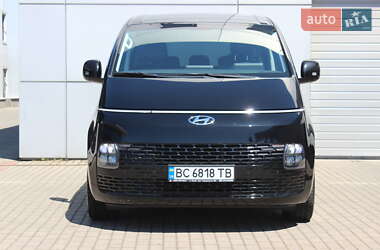 Мінівен Hyundai Staria 2023 в 