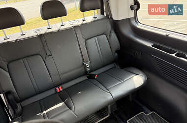 Минивэн Hyundai Staria 2022 в 