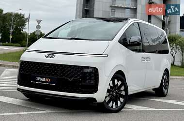 Минивэн Hyundai Staria 2021 в Киеве