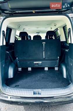 Минивэн Hyundai Staria 2022 в 