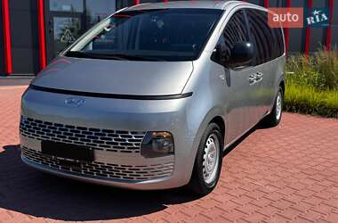 Минивэн Hyundai Staria 2022 в Ивано-Франковске
