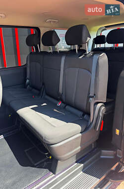 Минивэн Hyundai Staria 2022 в 