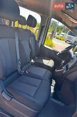 Минивэн Hyundai Staria 2022 в 