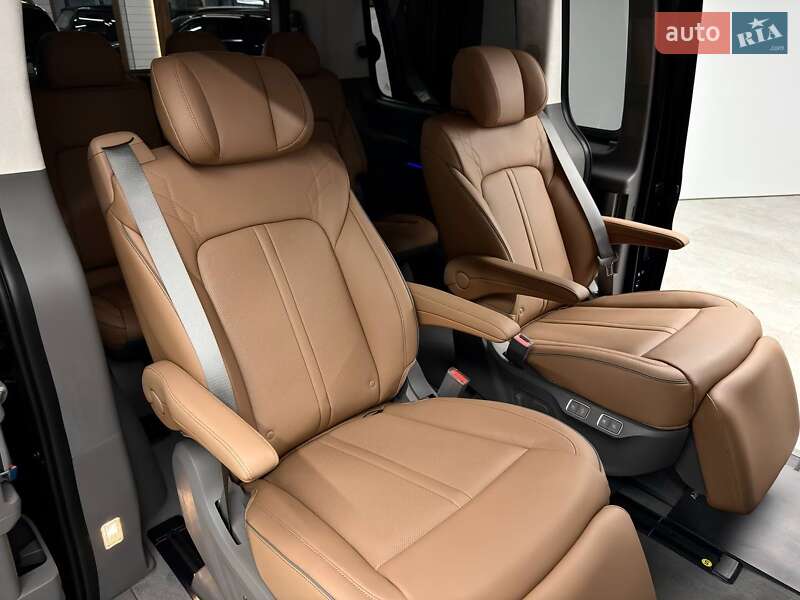 Минивэн Hyundai Staria 2025 в Киеве фото 35 Минивэн Hyundai Staria 2025 в Киеве