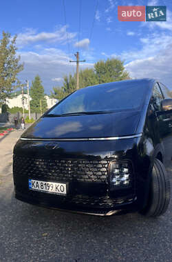 Мінівен Hyundai Staria 2023 в Одесі