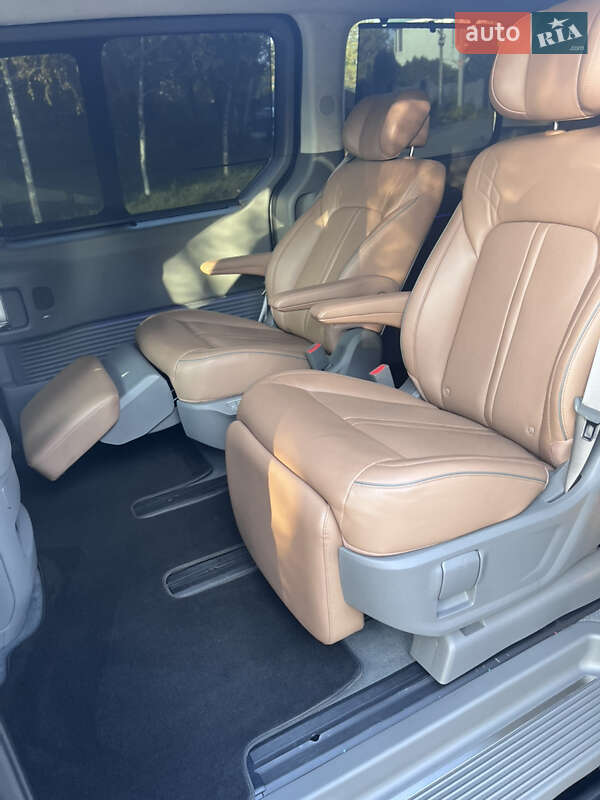 Минивэн Hyundai Staria 2023 в Одессе