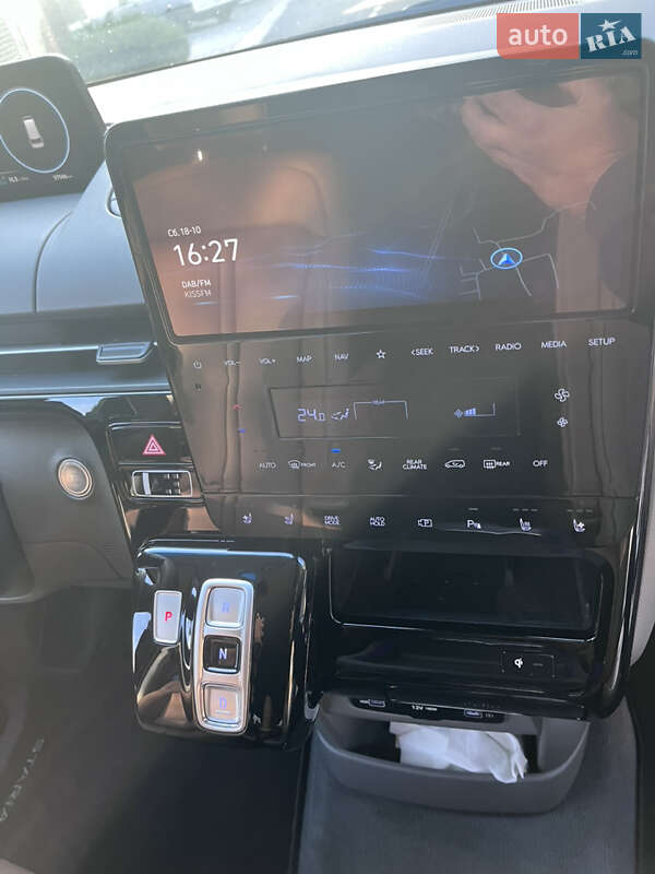 Минивэн Hyundai Staria 2023 в Одессе