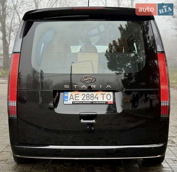 Мінівен Hyundai Staria 2022 в Дніпрі
