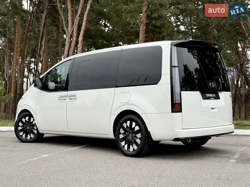 Мінівен Hyundai Staria 2021 в Києві фото 11 Мінівен Hyundai Staria 2021 в Києві