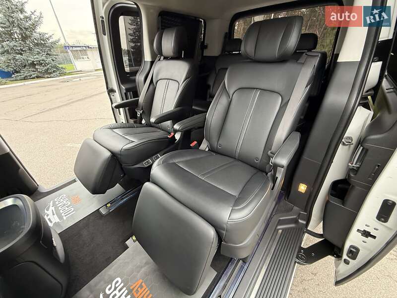 Мінівен Hyundai Staria 2021 в Києві фото 54 Мінівен Hyundai Staria 2021 в Києві
