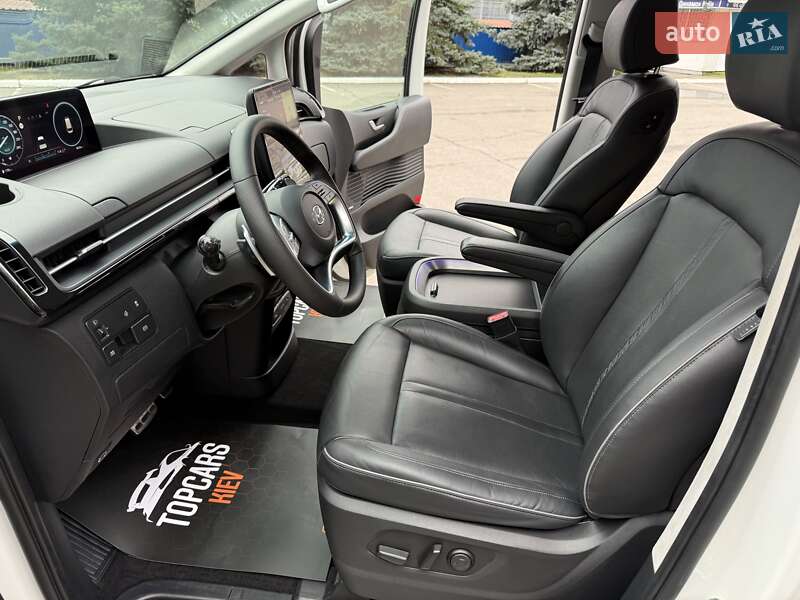 Мінівен Hyundai Staria 2021 в Києві фото 61 Мінівен Hyundai Staria 2021 в Києві