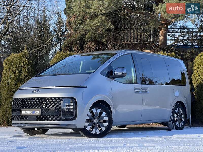 Hyundai Staria 2023