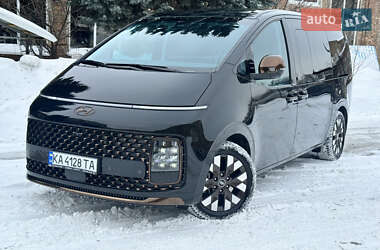 Минивэн Hyundai Staria 2023 в Киеве