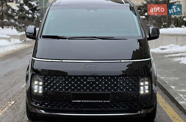 Мінівен Hyundai Staria 2025 в Києві