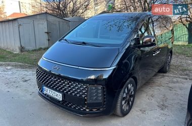 Мінівен Hyundai Staria 2021 в Харкові
