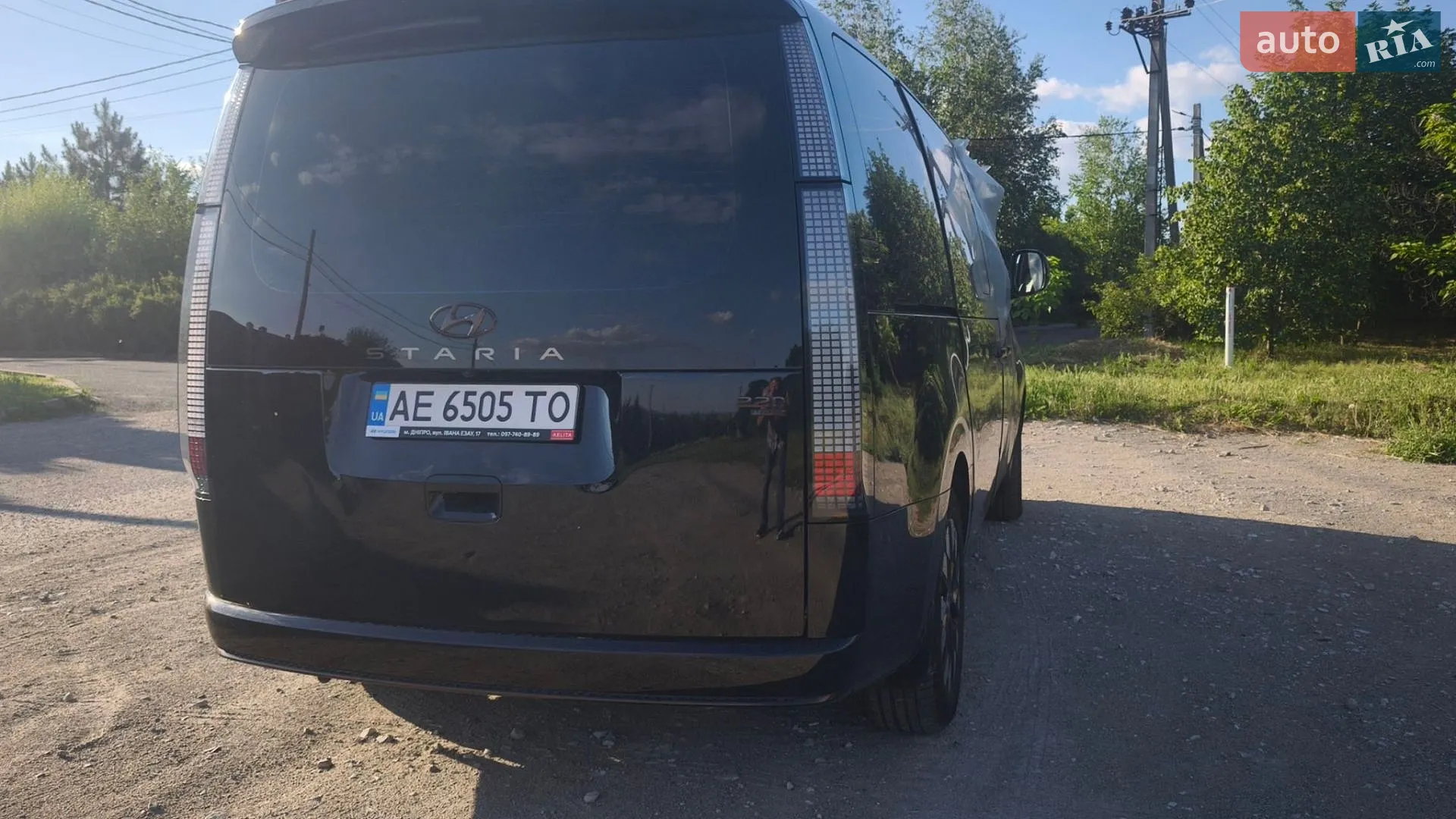 Hyundai Staria 2022 VIN KMHYF811DNU049311 фото оголошення 4 з 15