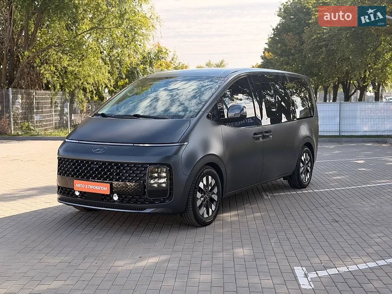 Hyundai Staria 2023