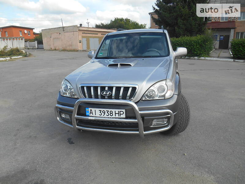 Позашляховик / Кросовер Hyundai Terracan 2005 в 