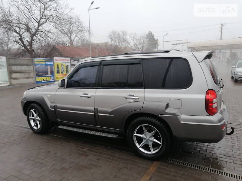 Позашляховик / Кросовер Hyundai Terracan 2005 в Кривому Розі