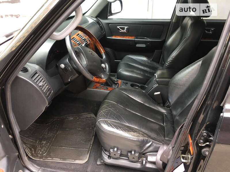 Позашляховик / Кросовер Hyundai Terracan 2003 в Києві