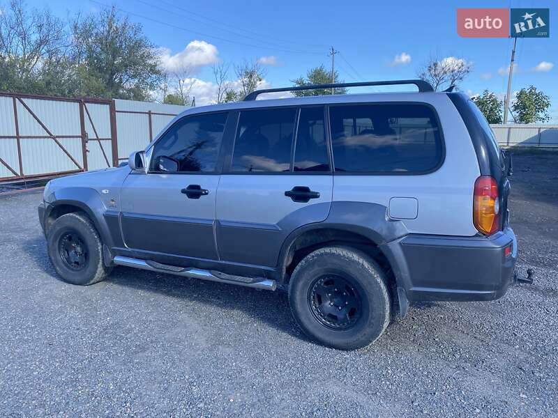 Внедорожник / Кроссовер Hyundai Terracan 2002 в Тальном