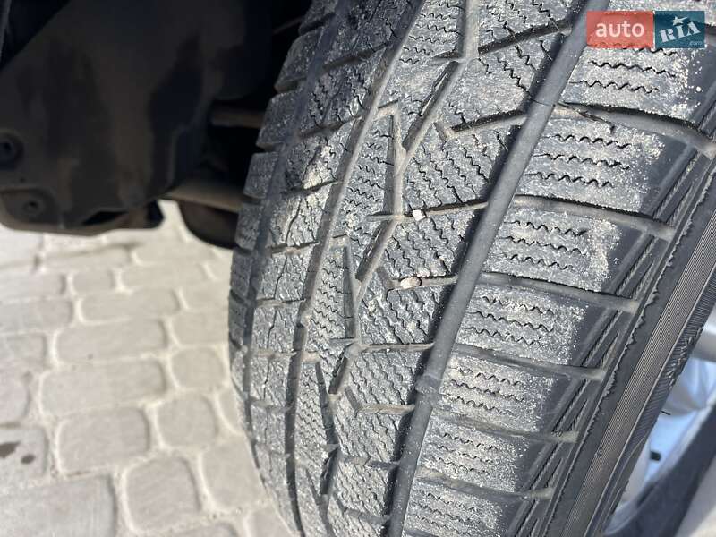 Позашляховик / Кросовер Hyundai Terracan 2007 в Харкові