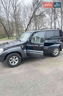 Внедорожник / Кроссовер Hyundai Terracan 2006 в 
