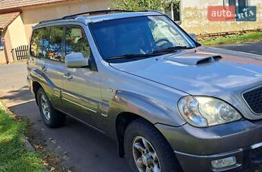 Позашляховик / Кросовер Hyundai Terracan 2005 в  фото 10 Позашляховик / Кросовер Hyundai Terracan 2005 в