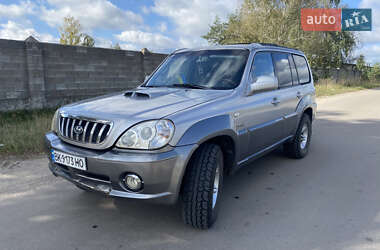 Позашляховик / Кросовер Hyundai Terracan 2003 в Сарнах
