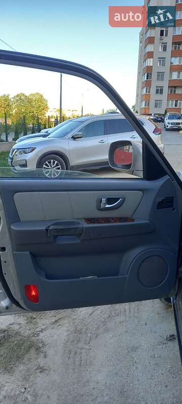 Позашляховик / Кросовер Hyundai Terracan 2004 в Тернополі