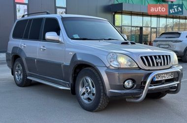 Позашляховик / Кросовер Hyundai Terracan 2003 в Києві