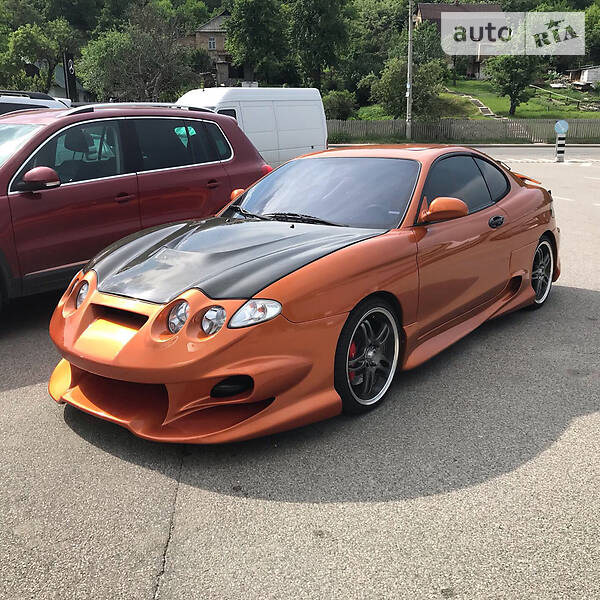 Купе Hyundai Tiburon 2001 в Киеве