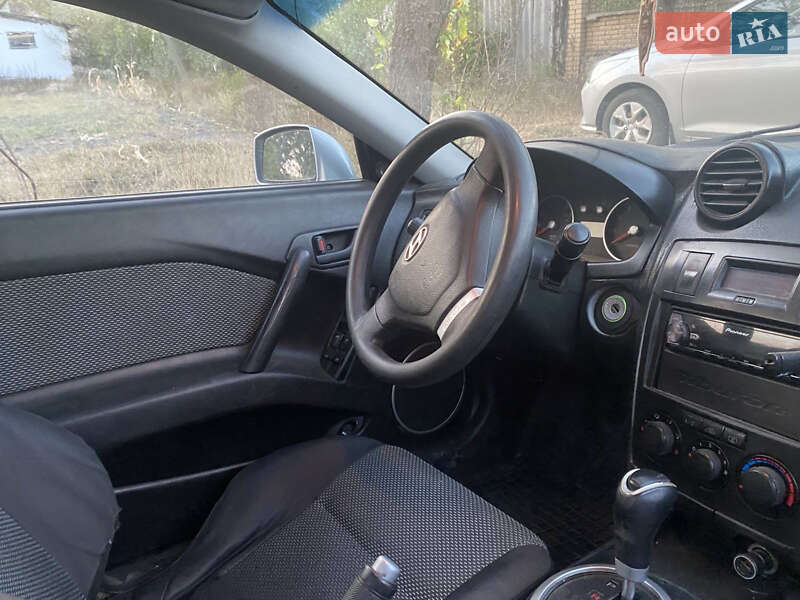 Купе Hyundai Tiburon 2005 в Полтаві