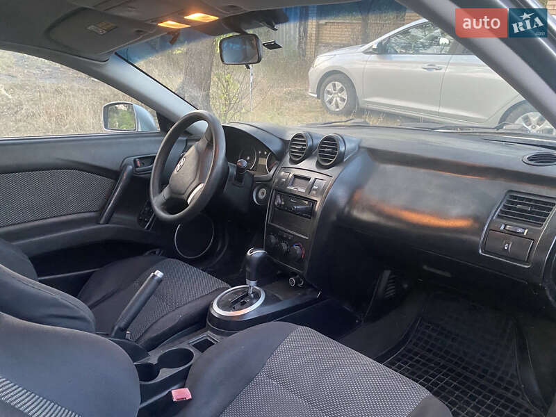 Купе Hyundai Tiburon 2005 в Полтаві