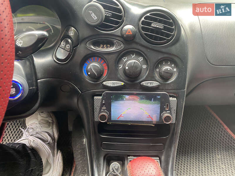 Купе Hyundai Tiburon 1996 в Кропивницком