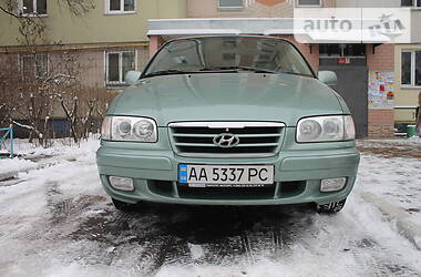 Мінівен Hyundai Trajet 2005 в Києві