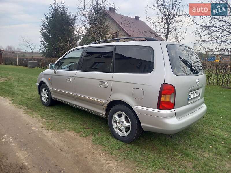 Мінівен Hyundai Trajet 2003 в Яворові
