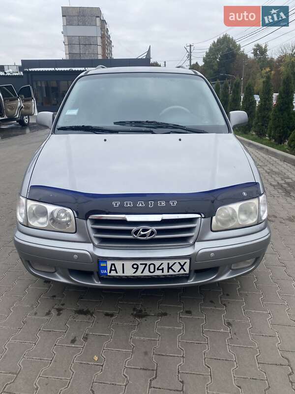 Минивэн Hyundai Trajet 2007 в 