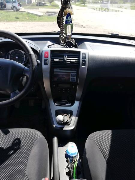 Позашляховик / Кросовер Hyundai Tucson 2008 в Первомайську
