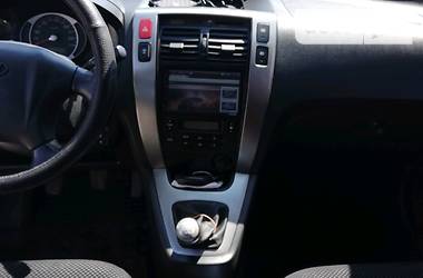 Позашляховик / Кросовер Hyundai Tucson 2008 в 