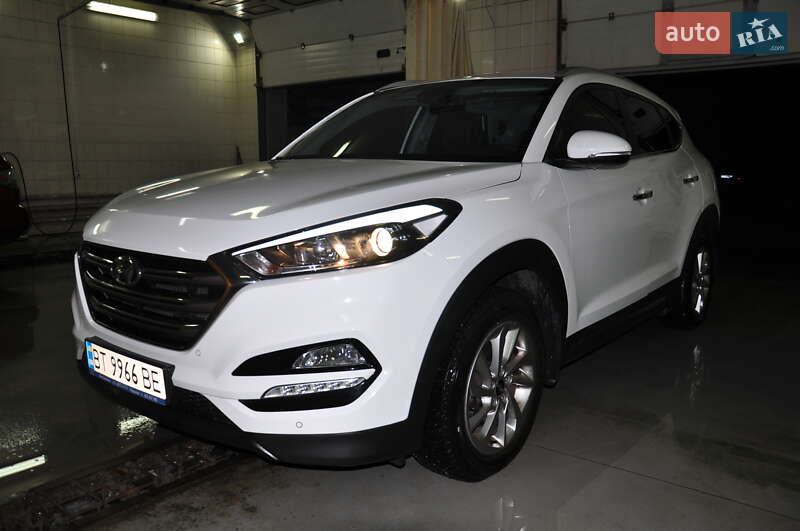 Внедорожник / Кроссовер Hyundai Tucson 2016 в Одессе