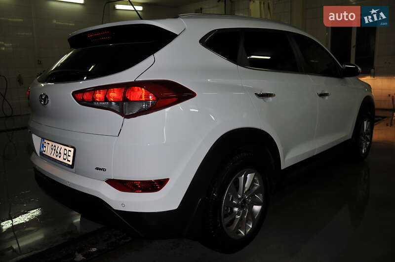 Внедорожник / Кроссовер Hyundai Tucson 2016 в Одессе