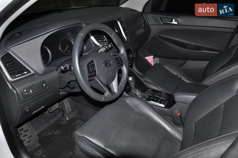 Внедорожник / Кроссовер Hyundai Tucson 2016 в Одессе