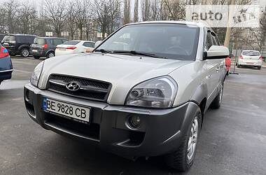 Позашляховик / Кросовер Hyundai Tucson 2008 в 