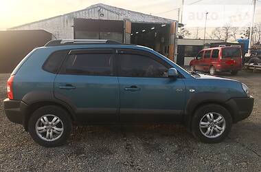 Позашляховик / Кросовер Hyundai Tucson 2006 в 
