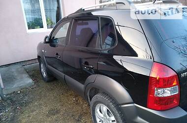 Позашляховик / Кросовер Hyundai Tucson 2008 в 